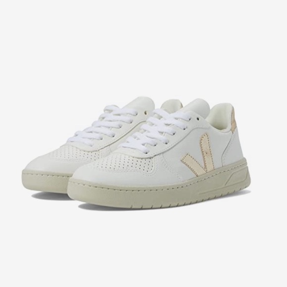 Veja Shoes - Veja V-10 Sneakers